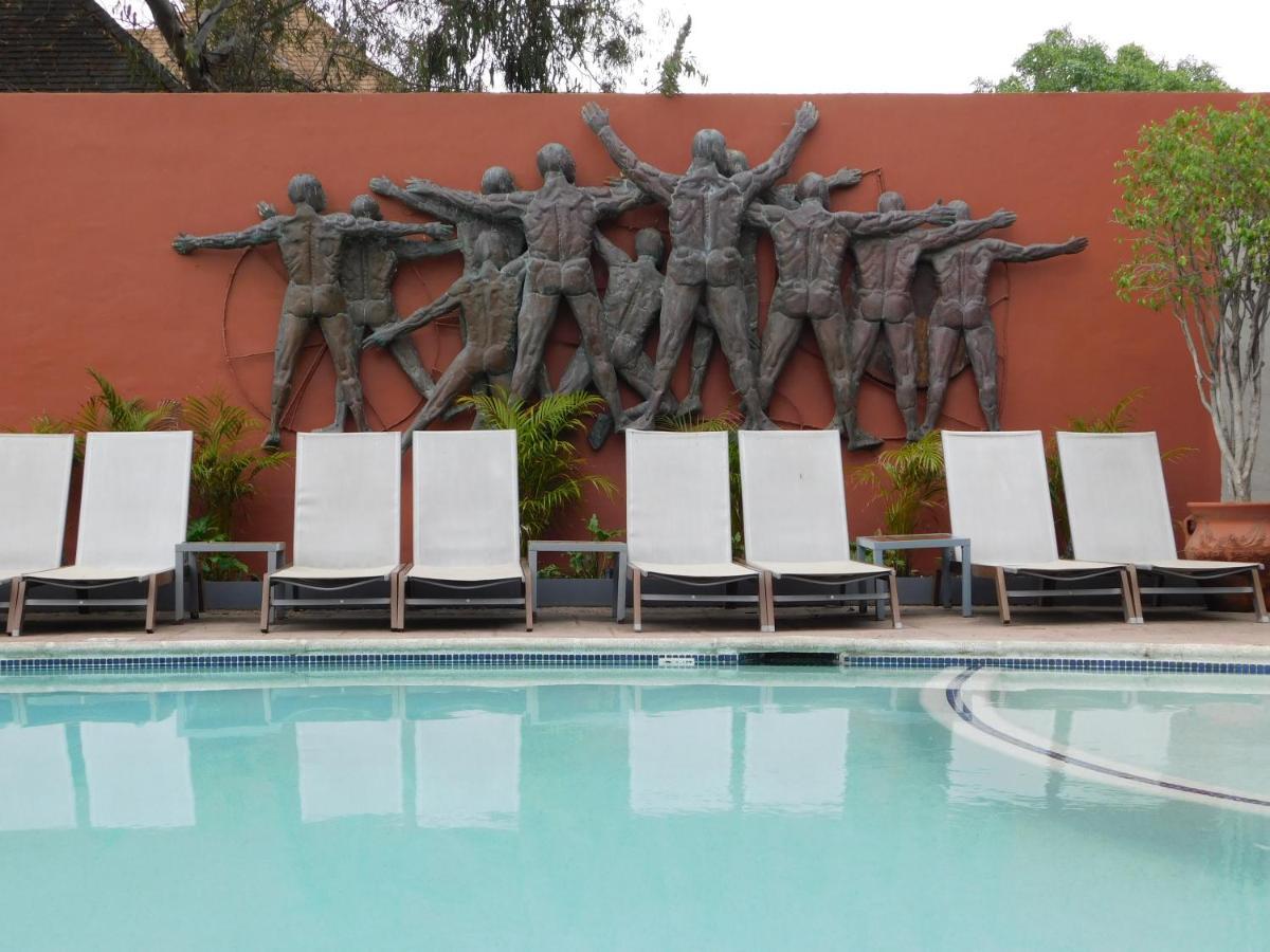 Hotel Palacio Azteca Tijuana Esterno foto