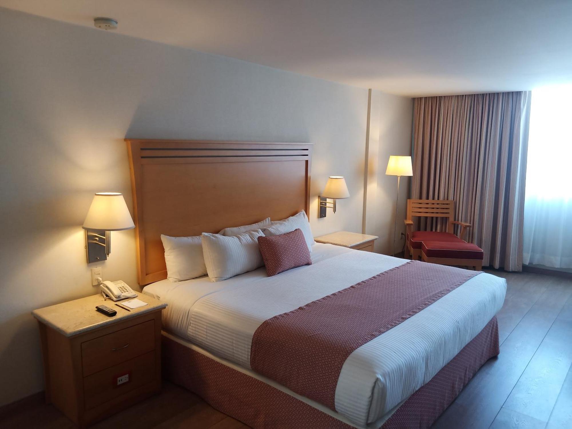 Hotel Palacio Azteca Tijuana Esterno foto