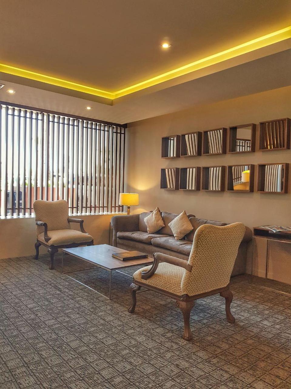 Hotel Palacio Azteca Tijuana Esterno foto