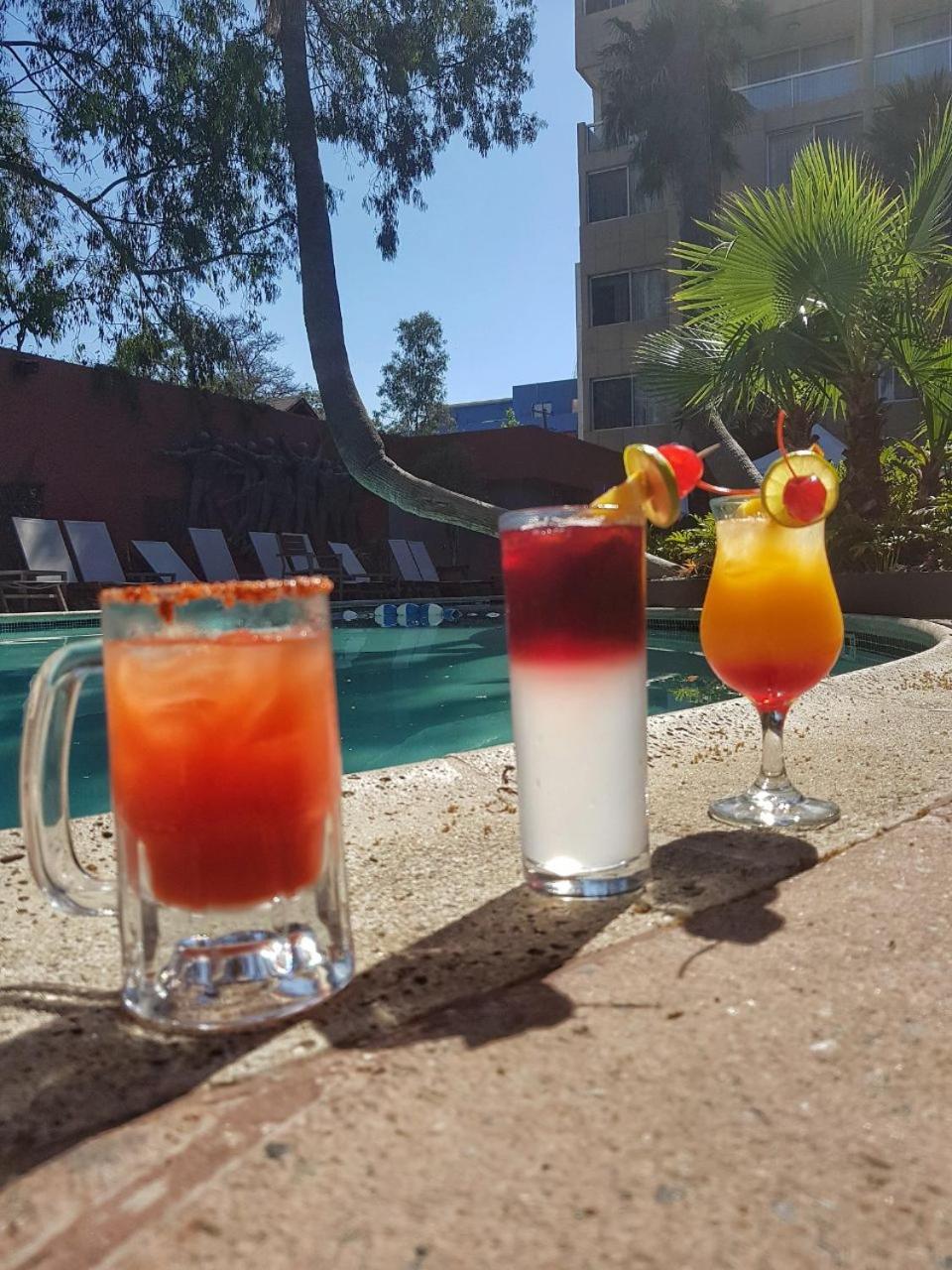 Hotel Palacio Azteca Tijuana Esterno foto